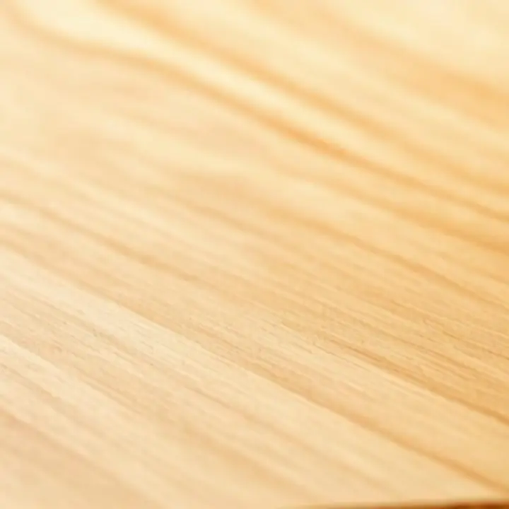 Szczegółowy widok naturalnego wzoru słojów drewna bukowego